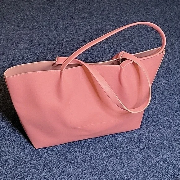 Pink tote - Picture 2 of 8